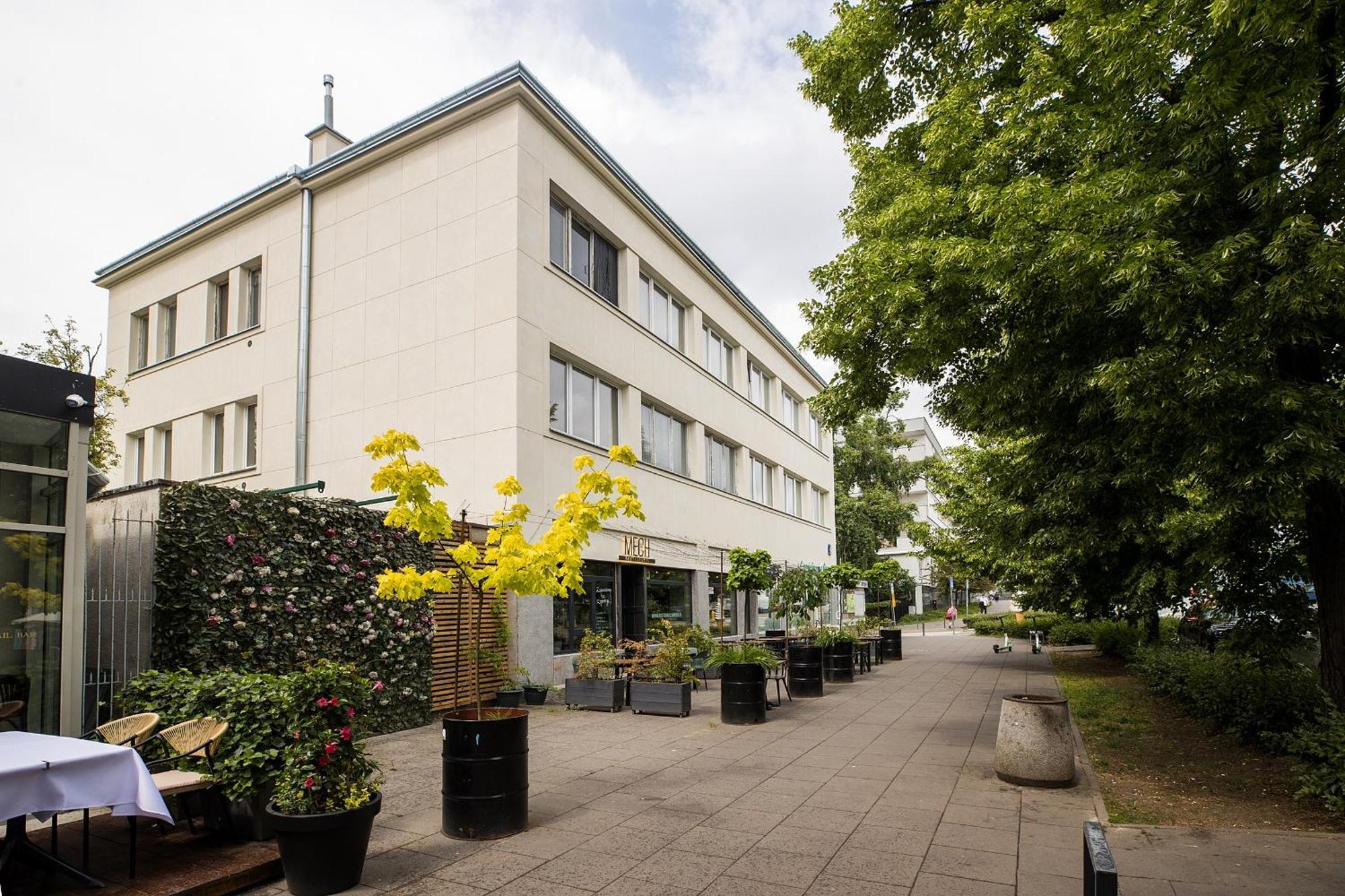 Shortstaypoland National Stadium Warsaw Exterior photo